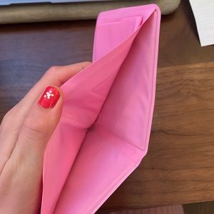 2001 pink hello kitty vintage wallet